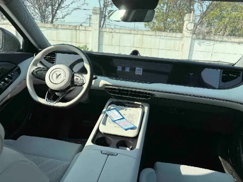 2025 Voyah FREE 1.5T 150HP L4 REEV 43KWH,autocango,china used car exporter,china ev exporter,chinese used car exporter,chinese used ev exporter