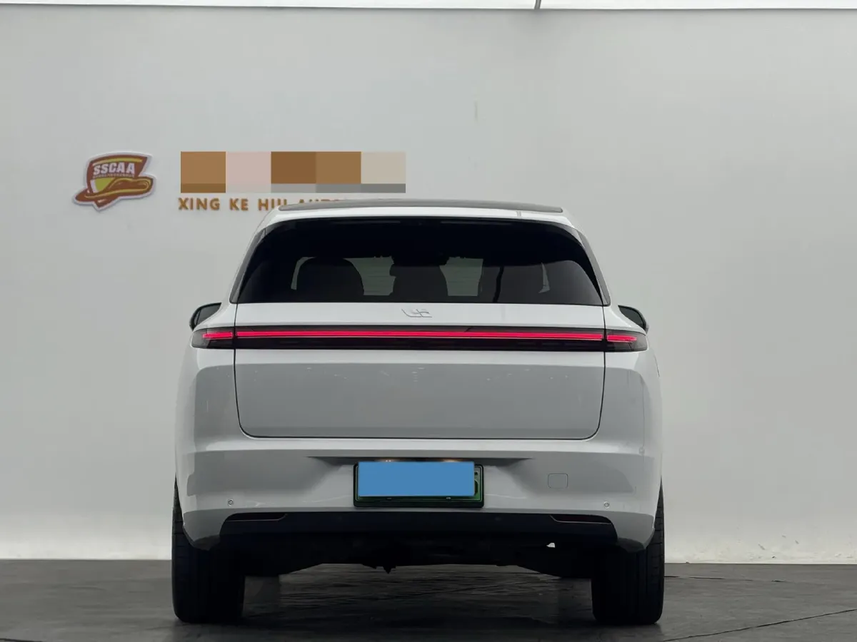 2023 Li L7 Range Extended 154HP REEV 40.9KWH,autocango,china used car exporter,china ev exporter,chinese used car exporter,chinese used ev exporter