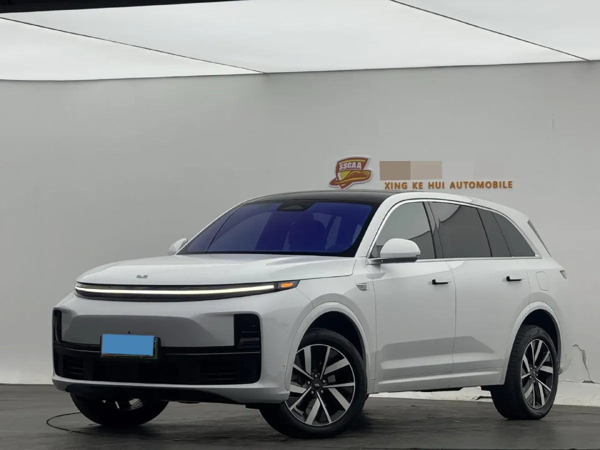 2023 Li L7 Range Extended 154HP REEV 40.9KWH,autocango,china used car exporter,china ev exporter,chinese used car exporter,chinese used ev exporter