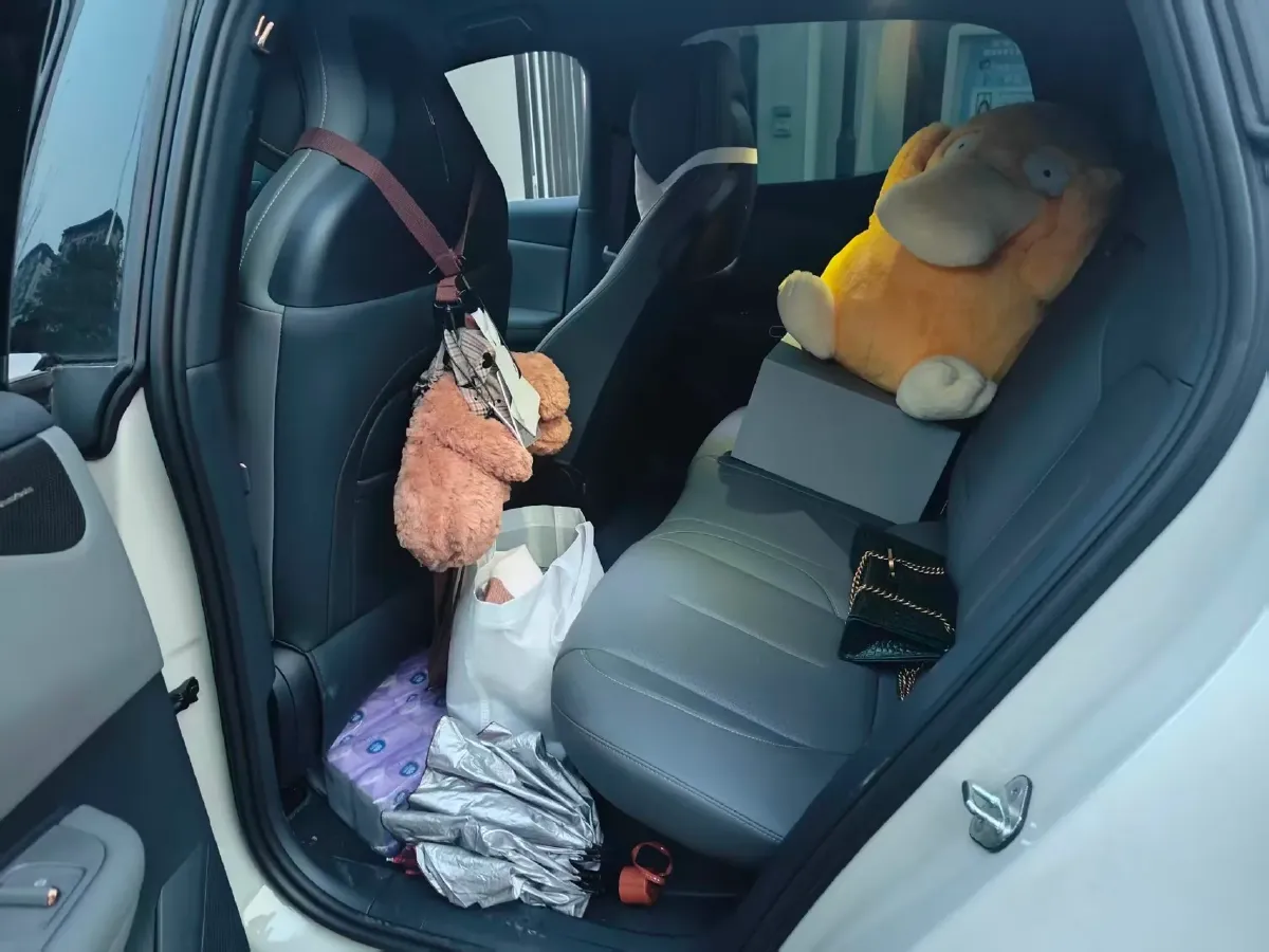 2025 Dongfeng Z9 2.0T 258HP L4 8AT,autocango,china used car exporter,china ev exporter,chinese used car exporter,chinese used ev exporter