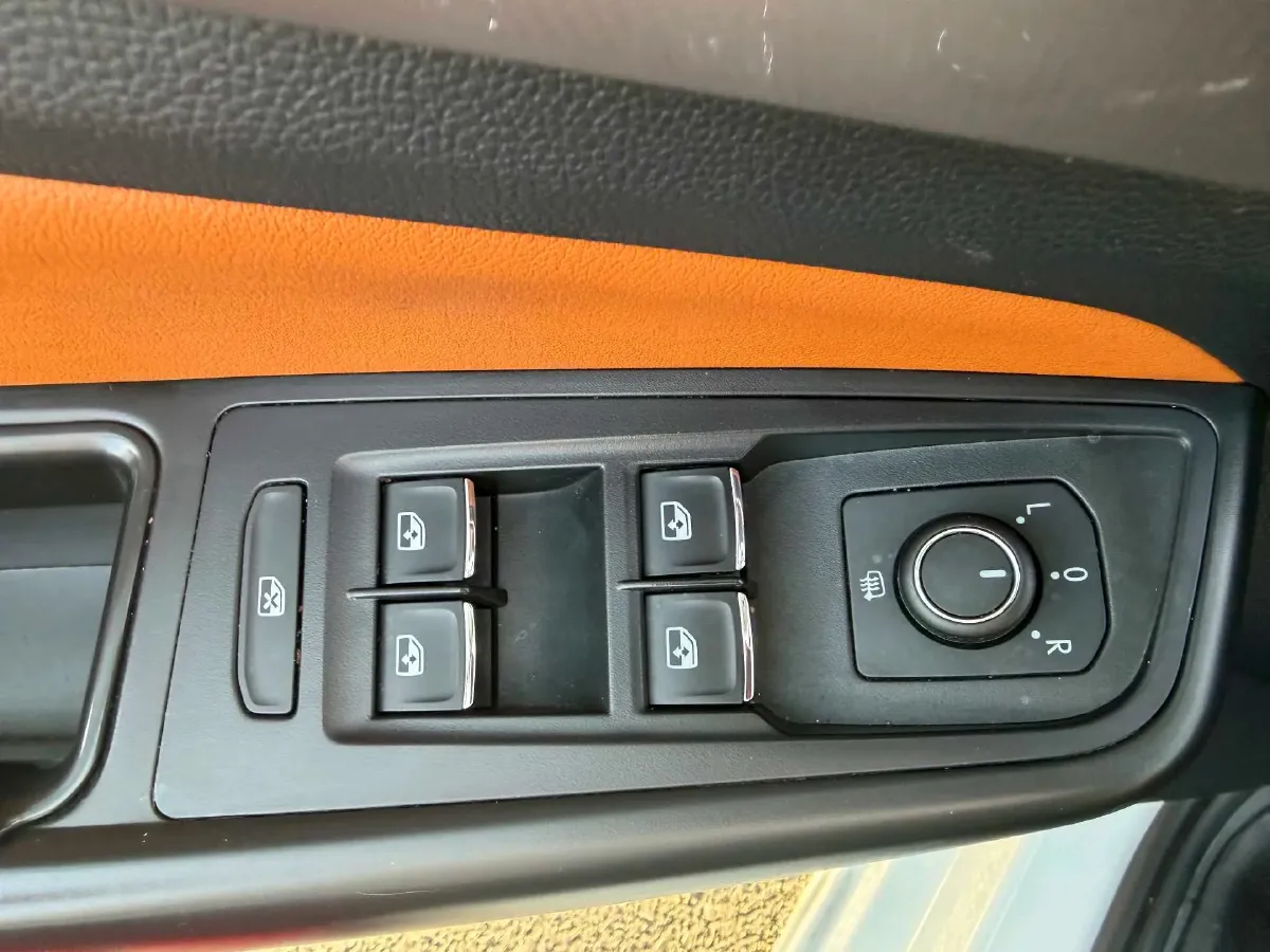 2023 Volkswagen Bora 1.2T 116HP L4 7DCT,autocango,china used car exporter,china ev exporter,chinese used car exporter,chinese used ev exporter