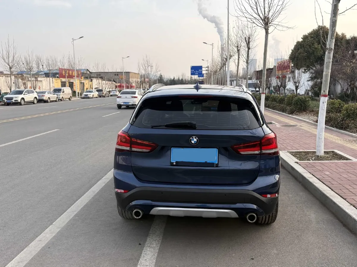2021 BMW X1 1.5T 140HP L3 7DCT,autocango,china used car exporter,china ev exporter,chinese used car exporter,chinese used ev exporter