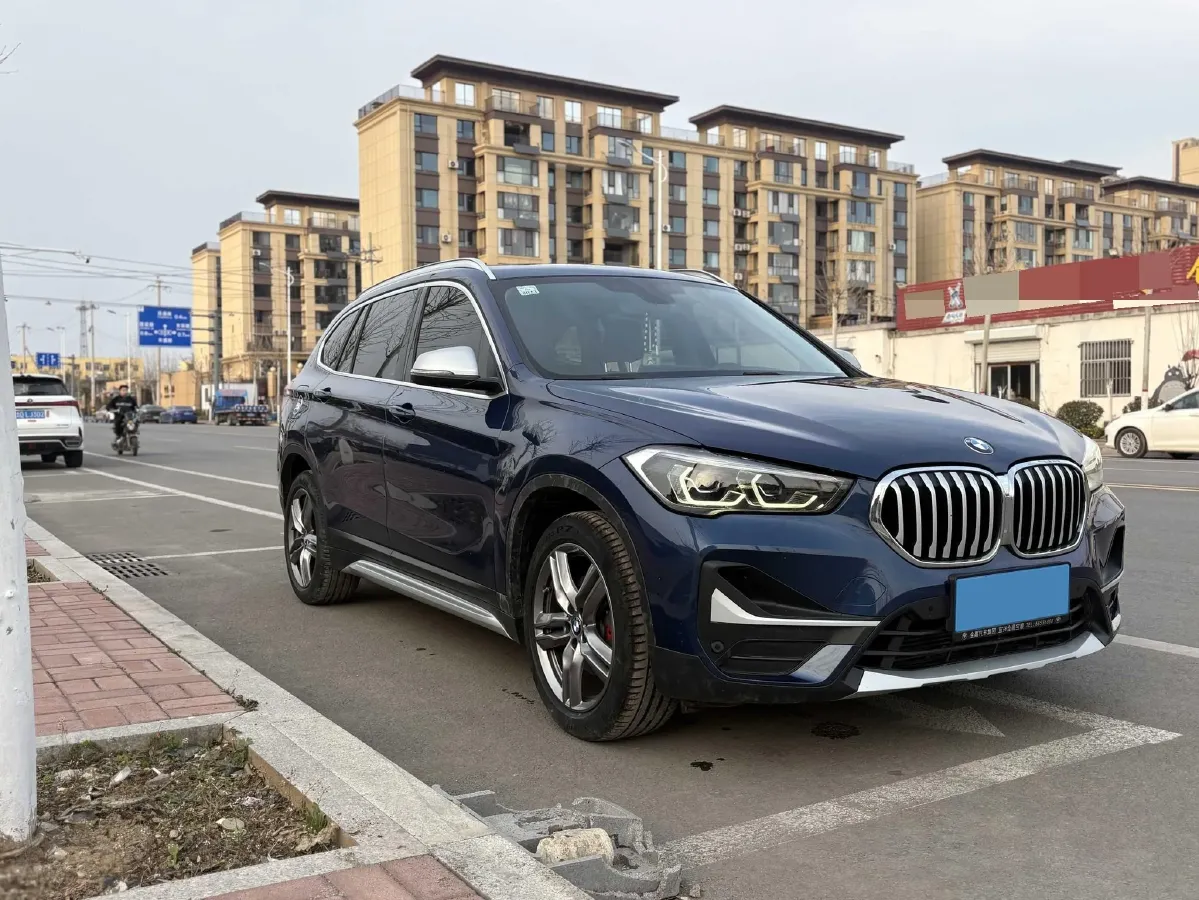 2021 BMW X1 1.5T 140HP L3 7DCT,autocango,china used car exporter,china ev exporter,chinese used car exporter,chinese used ev exporter