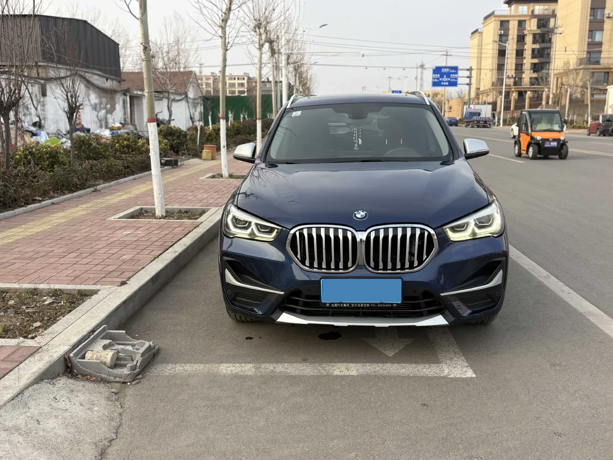 2021 BMW X1 1.5T 140HP L3 7DCT,autocango,china used car exporter,china ev exporter,chinese used car exporter,chinese used ev exporter