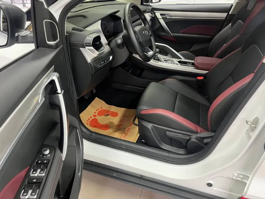 2021 Geely Coolray 1.4T 141HP L4 6DCT,autocango,china used car exporter,china ev exporter,chinese used car exporter,chinese used ev exporter