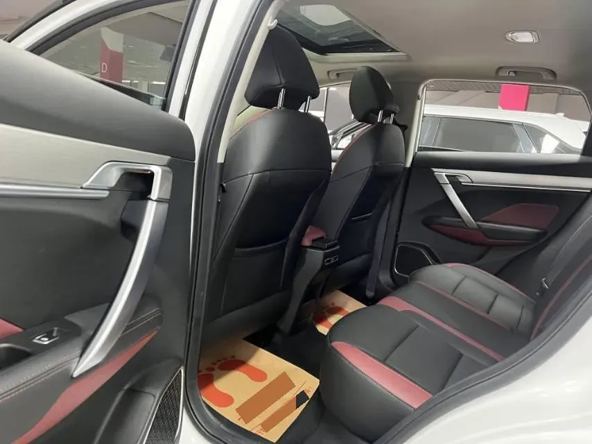 2021 Geely Coolray 1.4T 141HP L4 6DCT,autocango,china used car exporter,china ev exporter,chinese used car exporter,chinese used ev exporter