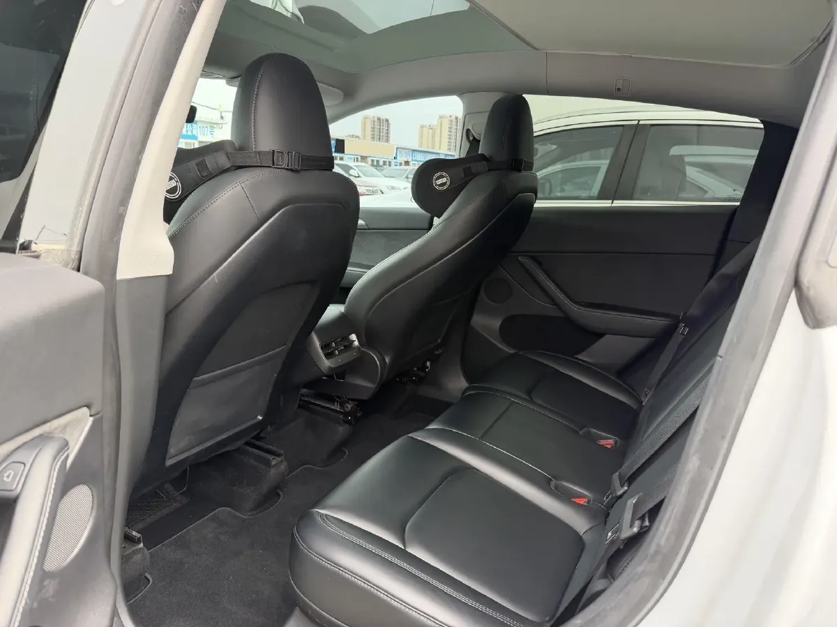 2023 Tesla Model Y BEV 78.4KWH,autocango,china used car exporter,china ev exporter,chinese used car exporter,chinese used ev exporter