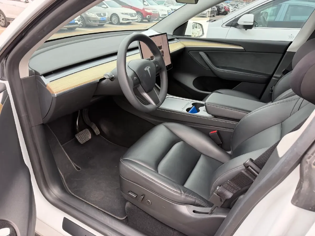 2023 Tesla Model Y BEV 78.4KWH,autocango,china used car exporter,china ev exporter,chinese used car exporter,chinese used ev exporter