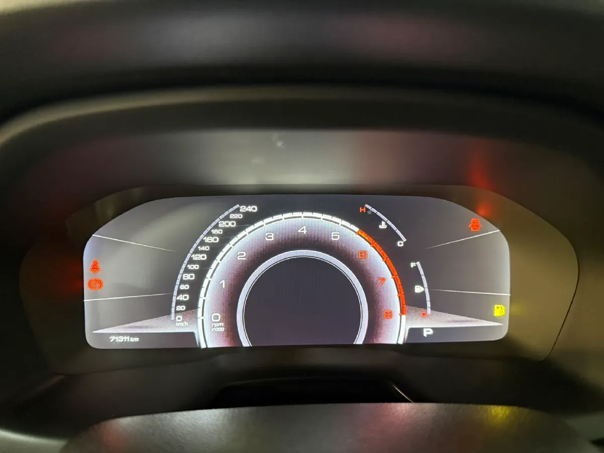 2019 WEY VV7 2.0T 234HP L4 7DCT,autocango,china used car exporter,china ev exporter,chinese used car exporter,chinese used ev exporter