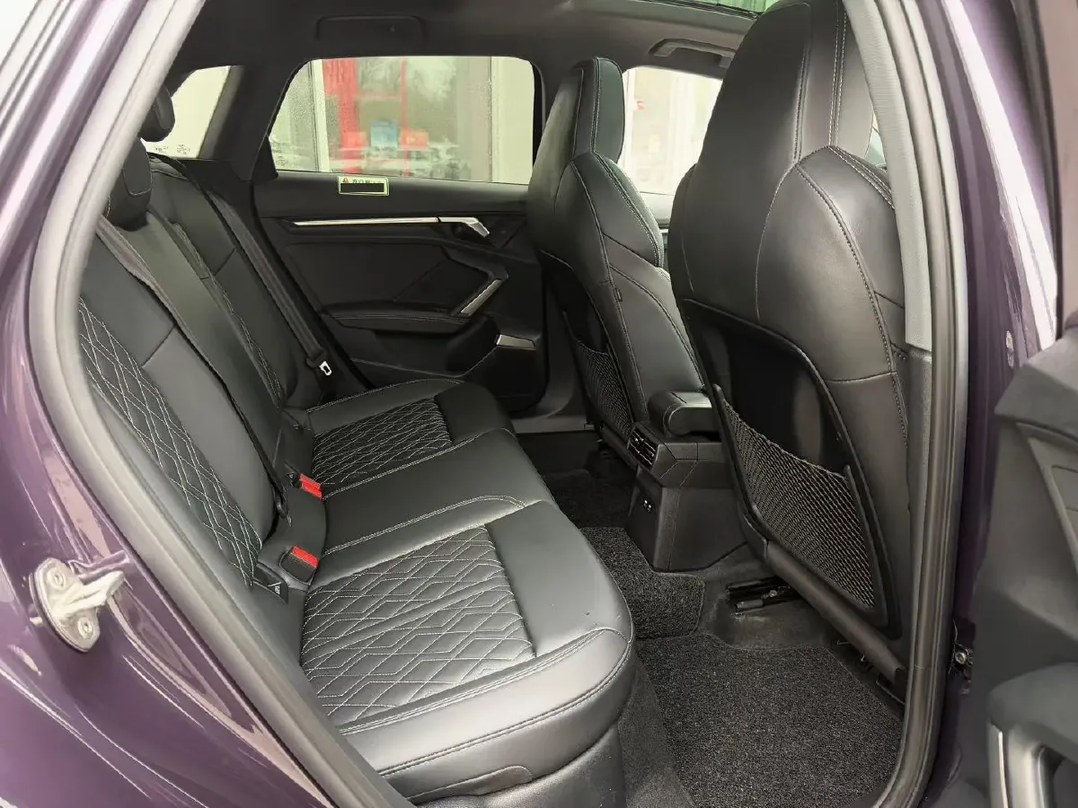 2025 Audi A3 1.5T 160HP L4 7DCT,autocango,china used car exporter,china ev exporter,chinese used car exporter,chinese used ev exporter