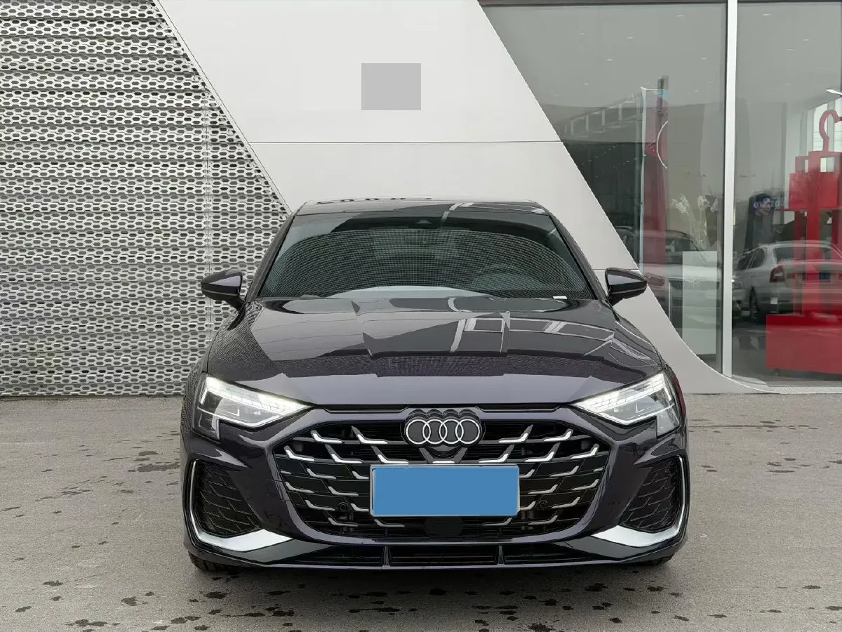 2025 Audi A3 1.5T 160HP L4 7DCT,autocango,china used car exporter,china ev exporter,chinese used car exporter,chinese used ev exporter
