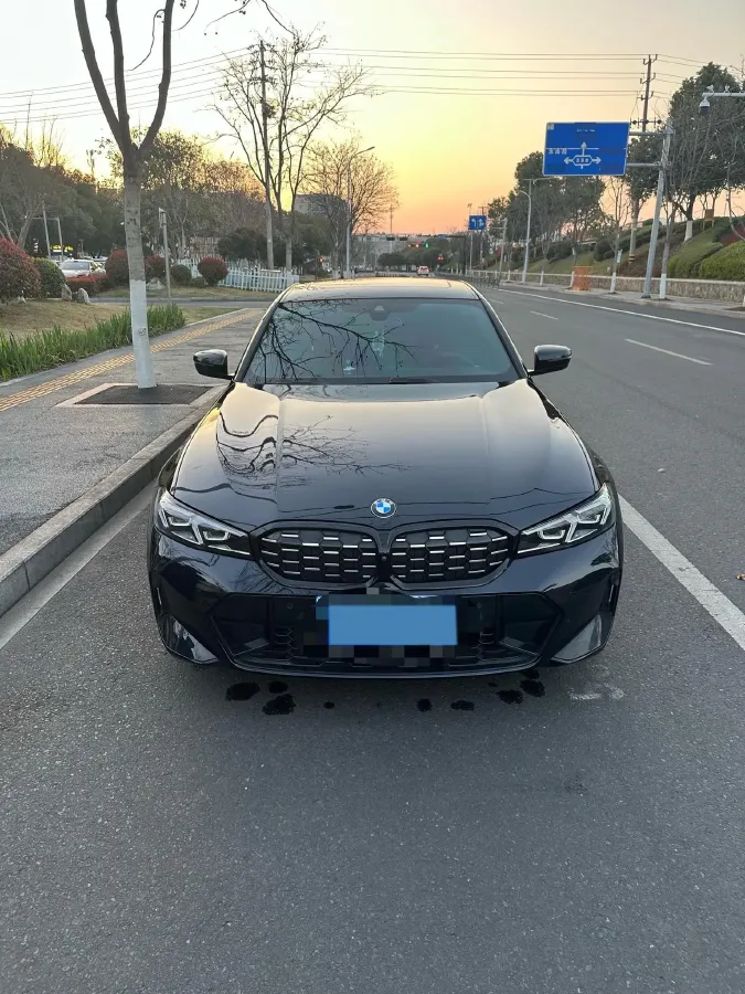 2023 BMW 3 Series 2.0T 184HP L4 8AT,autocango,china used car exporter,china ev exporter,chinese used car exporter,chinese used ev exporter