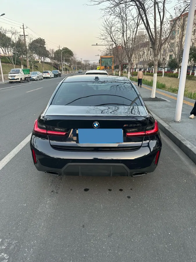 2023 BMW 3 Series 2.0T 184HP L4 8AT,autocango,china used car exporter,china ev exporter,chinese used car exporter,chinese used ev exporter