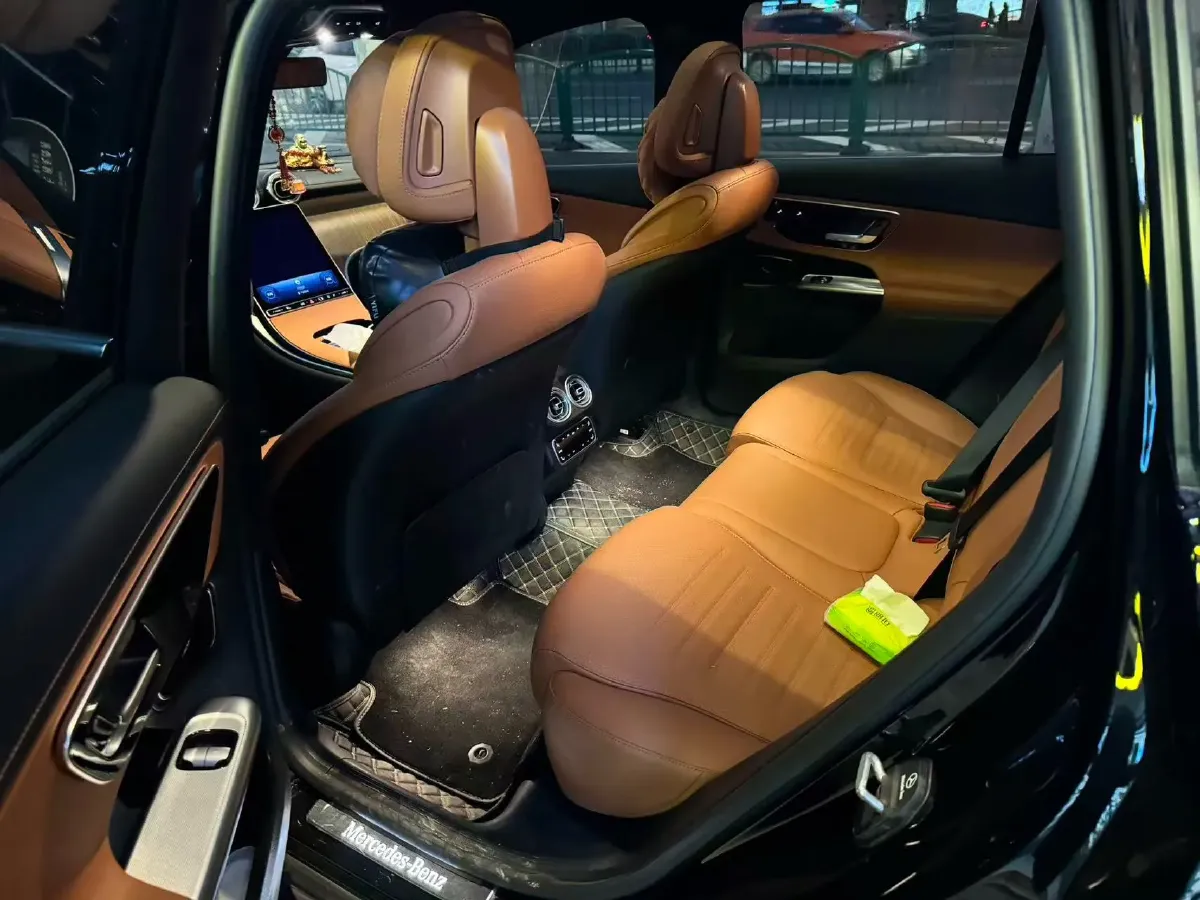 2025 Mercedes-Benz GLC Class 2.0T 258HP L4 9AT,autocango,china used car exporter,china ev exporter,chinese used car exporter,chinese used ev exporter