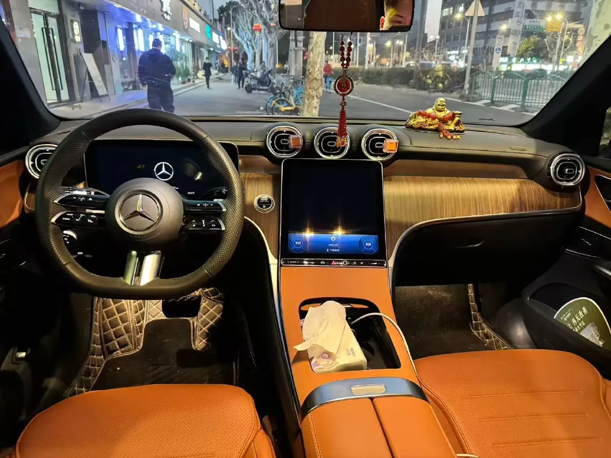 2025 Mercedes-Benz GLC Class 2.0T 258HP L4 9AT,autocango,china used car exporter,china ev exporter,chinese used car exporter,chinese used ev exporter