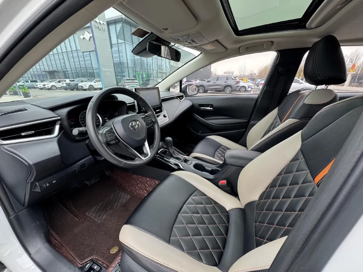 2021 Toyota Corolla 1.2T 116HP L4 CVT,autocango,china used car exporter,china ev exporter,chinese used car exporter,chinese used ev exporter