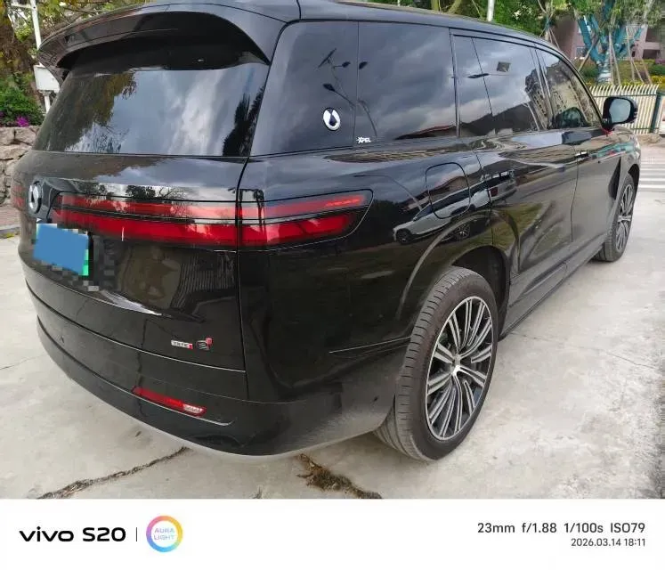 2025 Denza DenzaN9 2.0T 207HP L4 E-CVT PHEV,autocango,china used car exporter,china ev exporter,chinese used car exporter,chinese used ev exporter