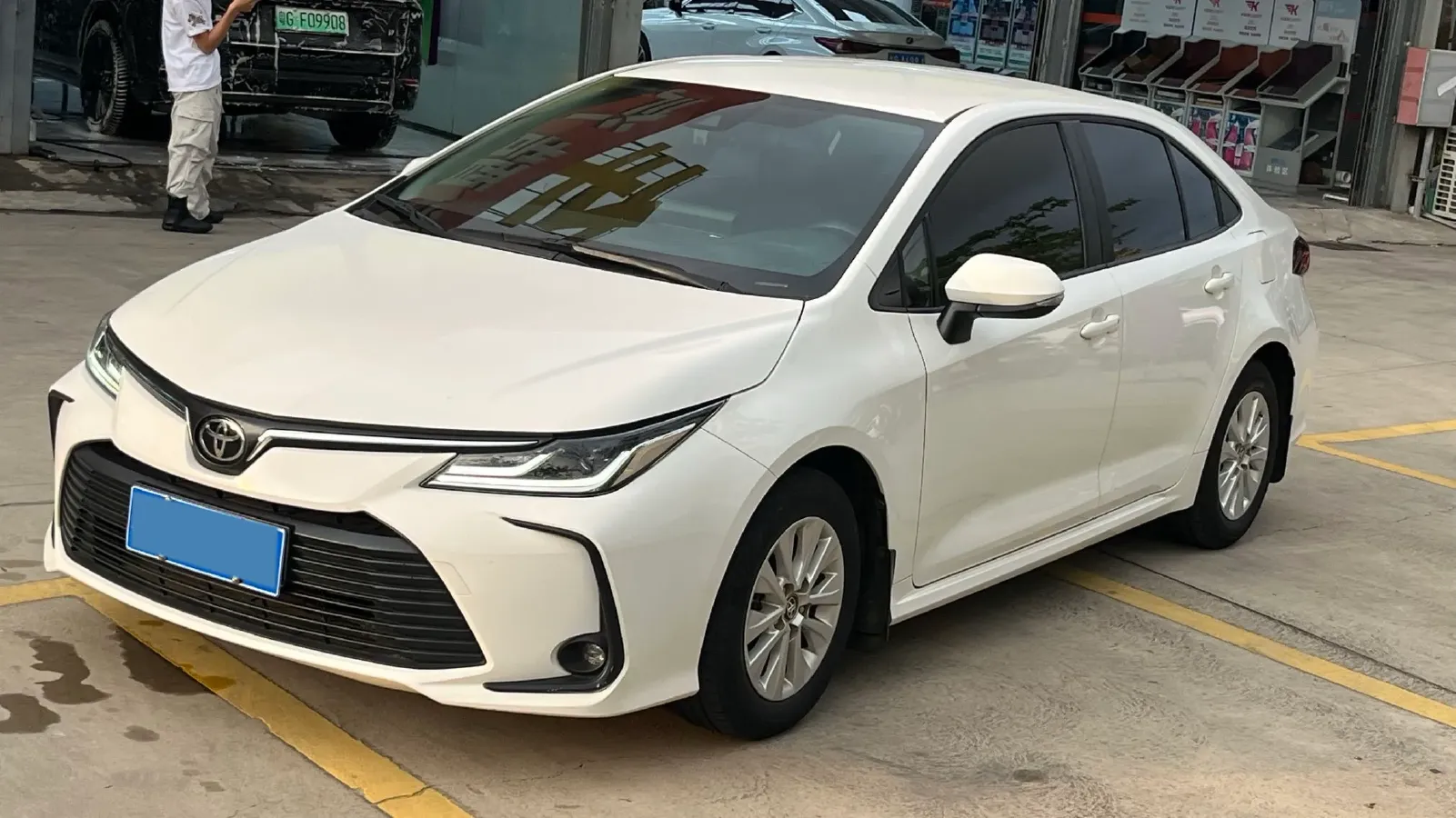 2021 Toyota Corolla 1.2T 116HP L4 CVT,autocango,china used car exporter,china ev exporter,chinese used car exporter,chinese used ev exporter