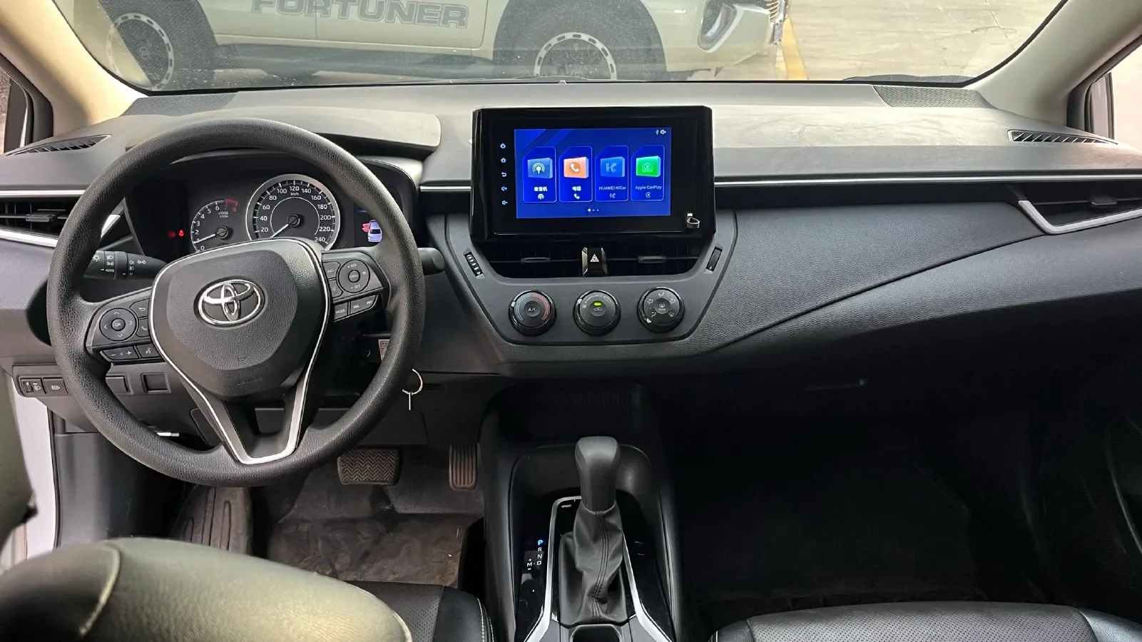 2021 Toyota Corolla 1.2T 116HP L4 CVT,autocango,china used car exporter,china ev exporter,chinese used car exporter,chinese used ev exporter