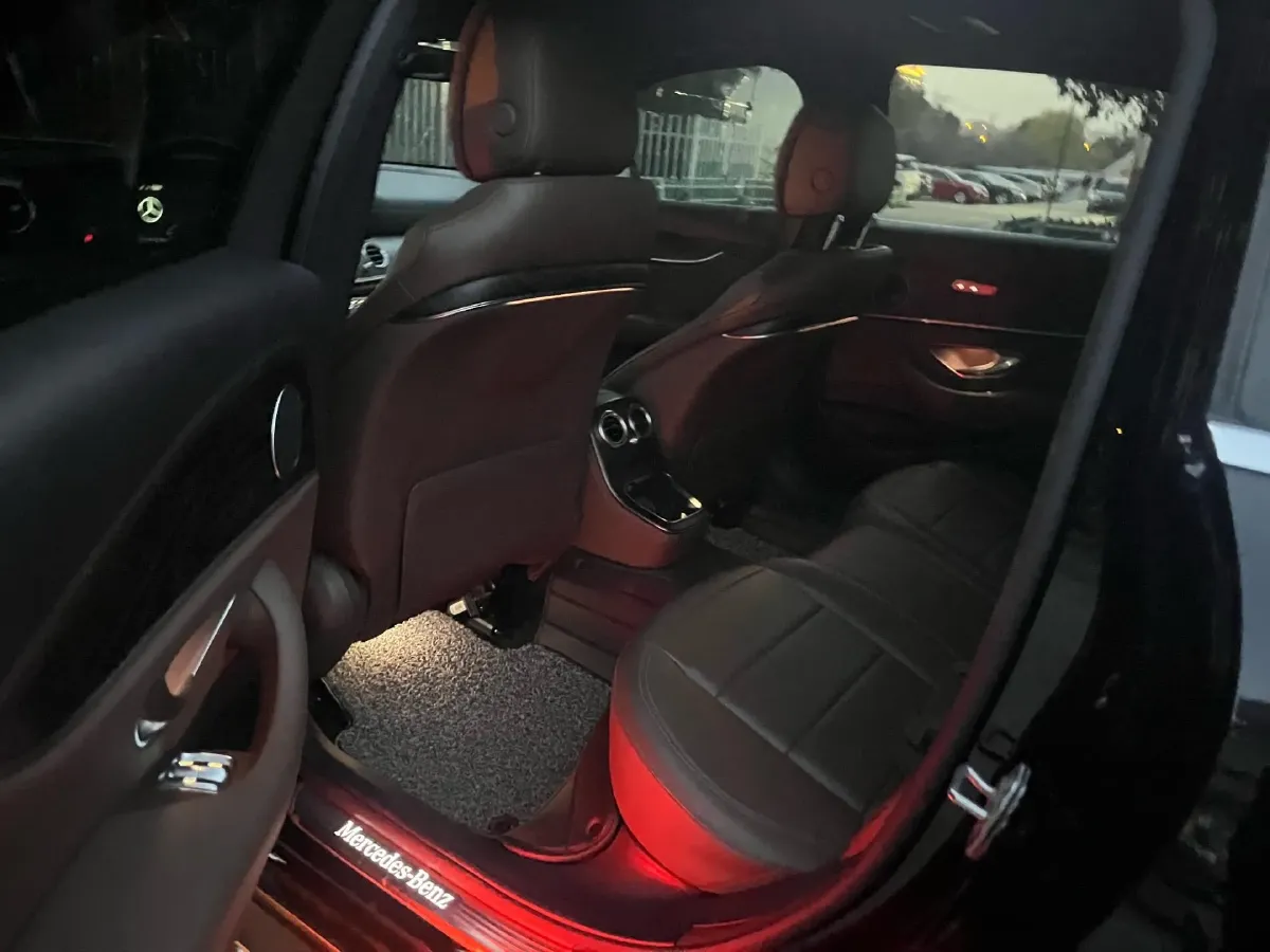 2021 Mercedes-Benz E Class 2.0T 258HP L4 9AT,autocango,china used car exporter,china ev exporter,chinese used car exporter,chinese used ev exporter