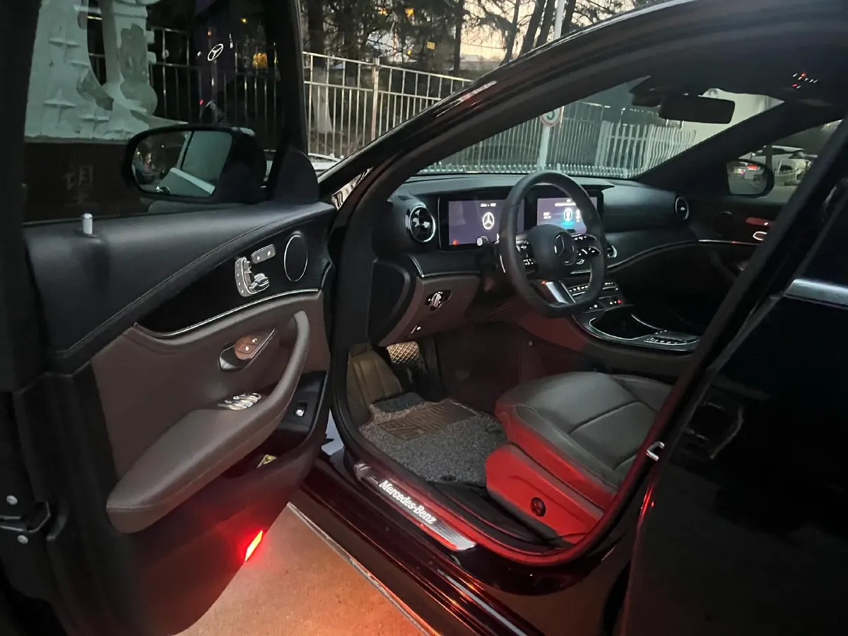 2021 Mercedes-Benz E Class 2.0T 258HP L4 9AT,autocango,china used car exporter,china ev exporter,chinese used car exporter,chinese used ev exporter