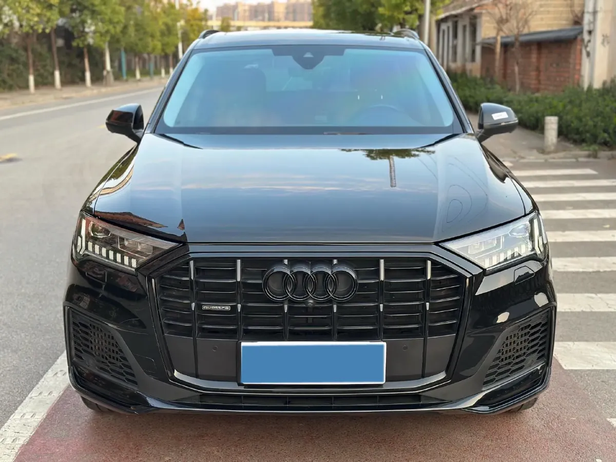 2020 Audi Q7 3.0T 340HP V6 8AT,autocango,china used car exporter,china ev exporter,chinese used car exporter,chinese used ev exporter
