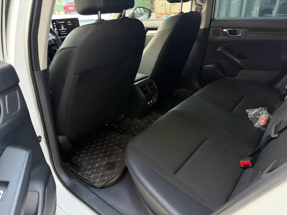 2025 Honda Civic 1.5T 182HP L4 CVT,autocango,china used car exporter,china ev exporter,chinese used car exporter,chinese used ev exporter