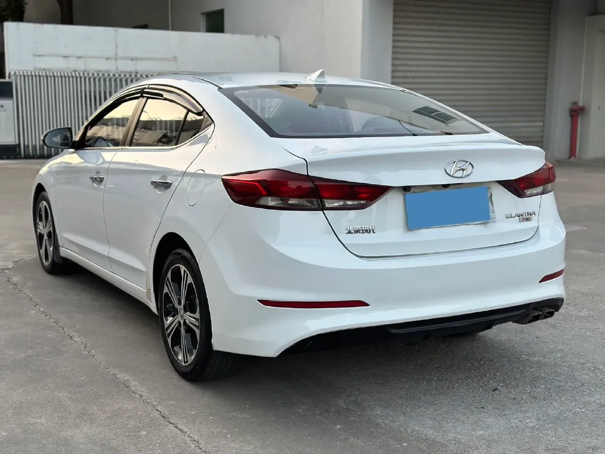 2018 Hyundai Elantra 1.4T 130HP L4 7DCT,autocango,china used car exporter,china ev exporter,chinese used car exporter,chinese used ev exporter
