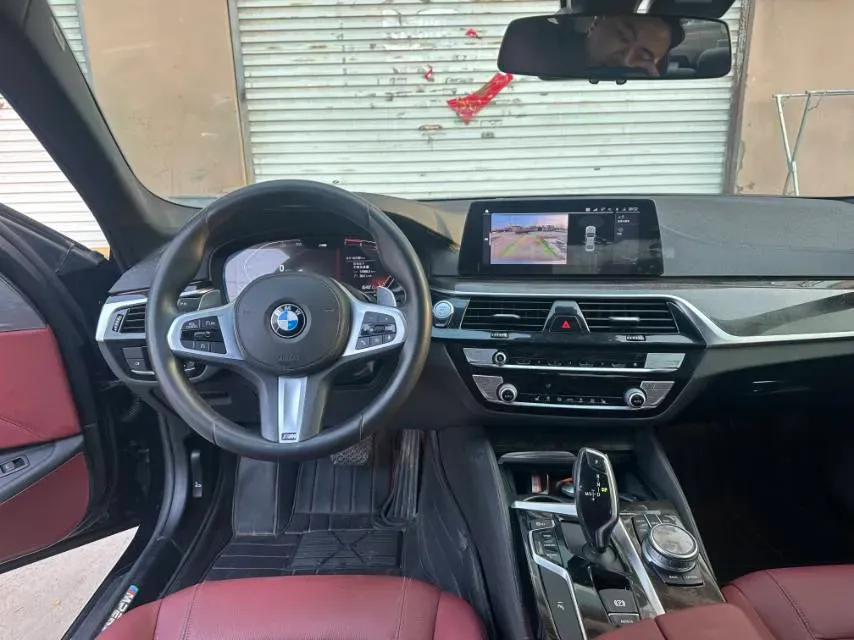 2020 BMW 5 Series 2.0T 252HP L4 8AT,autocango,china used car exporter,china ev exporter,chinese used car exporter,chinese used ev exporter