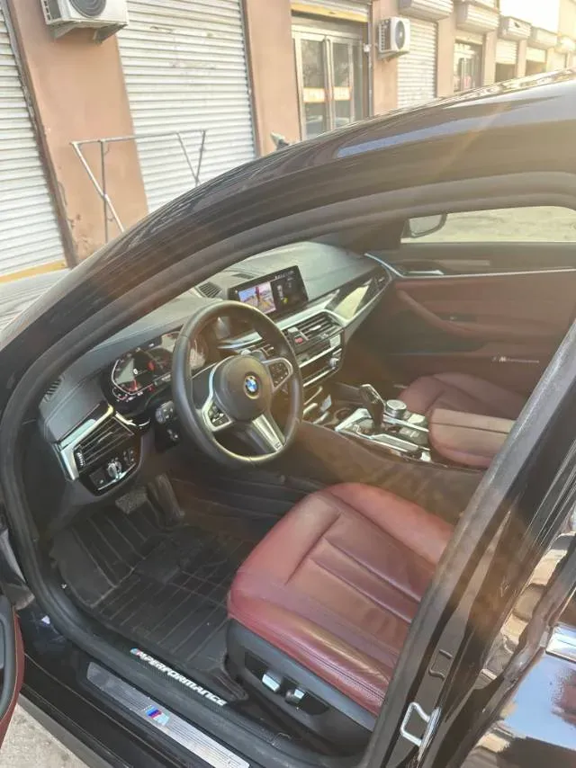 2020 BMW 5 Series 2.0T 252HP L4 8AT,autocango,china used car exporter,china ev exporter,chinese used car exporter,chinese used ev exporter