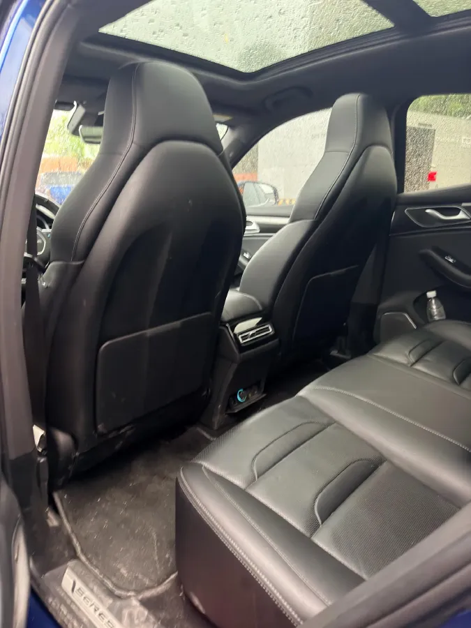 2020 SERES SF5 Range Extended 112HP REEV 35KWH,autocango,china used car exporter,china ev exporter,chinese used car exporter,chinese used ev exporter