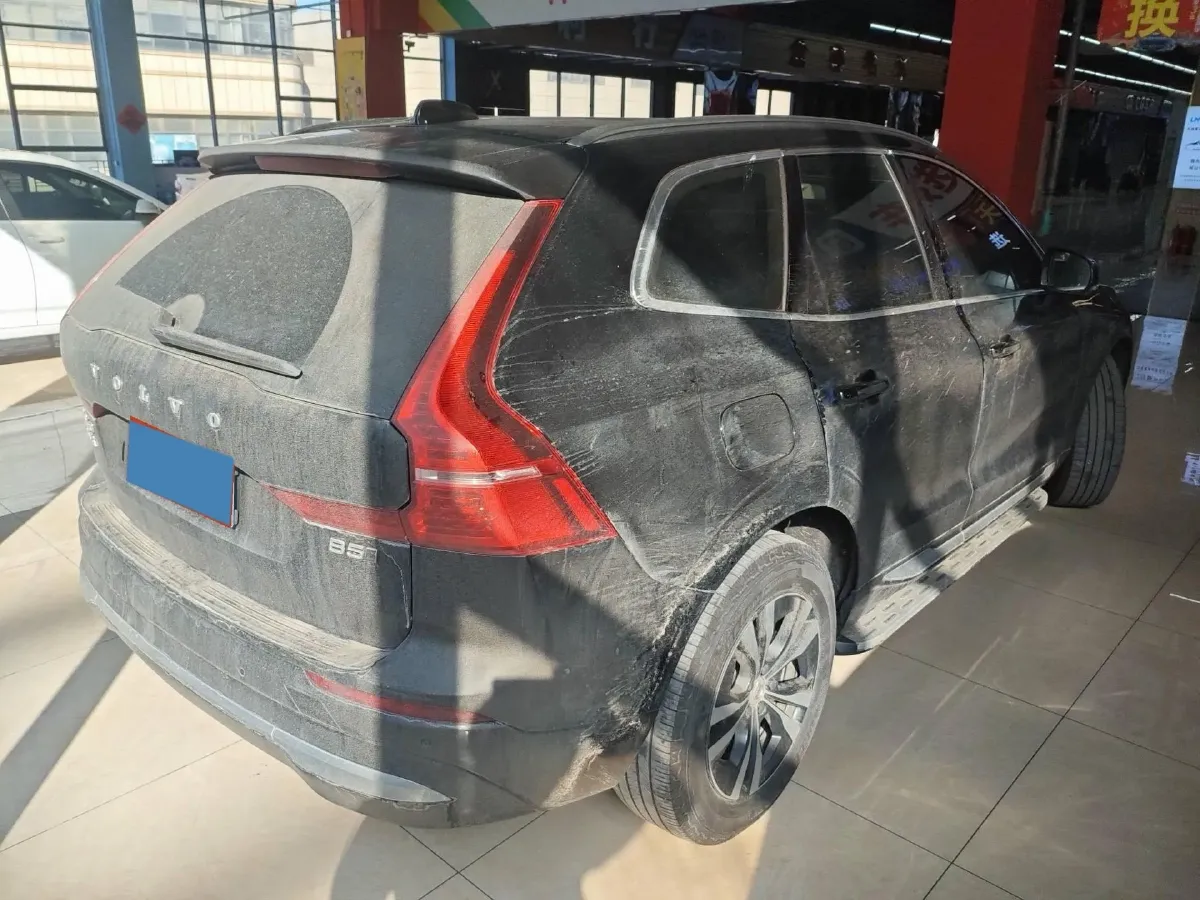 2023 Volvo XC60 2.0T 250HP L4 8AT,autocango,china used car exporter,china ev exporter,chinese used car exporter,chinese used ev exporter