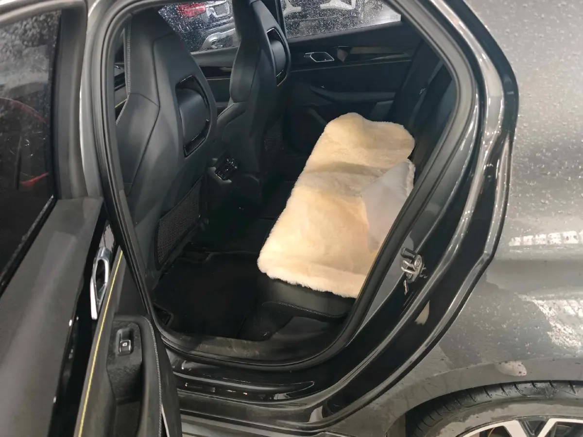 2023 Haval H5 2.0T 224HP L4 8AT,autocango,china used car exporter,china ev exporter,chinese used car exporter,chinese used ev exporter