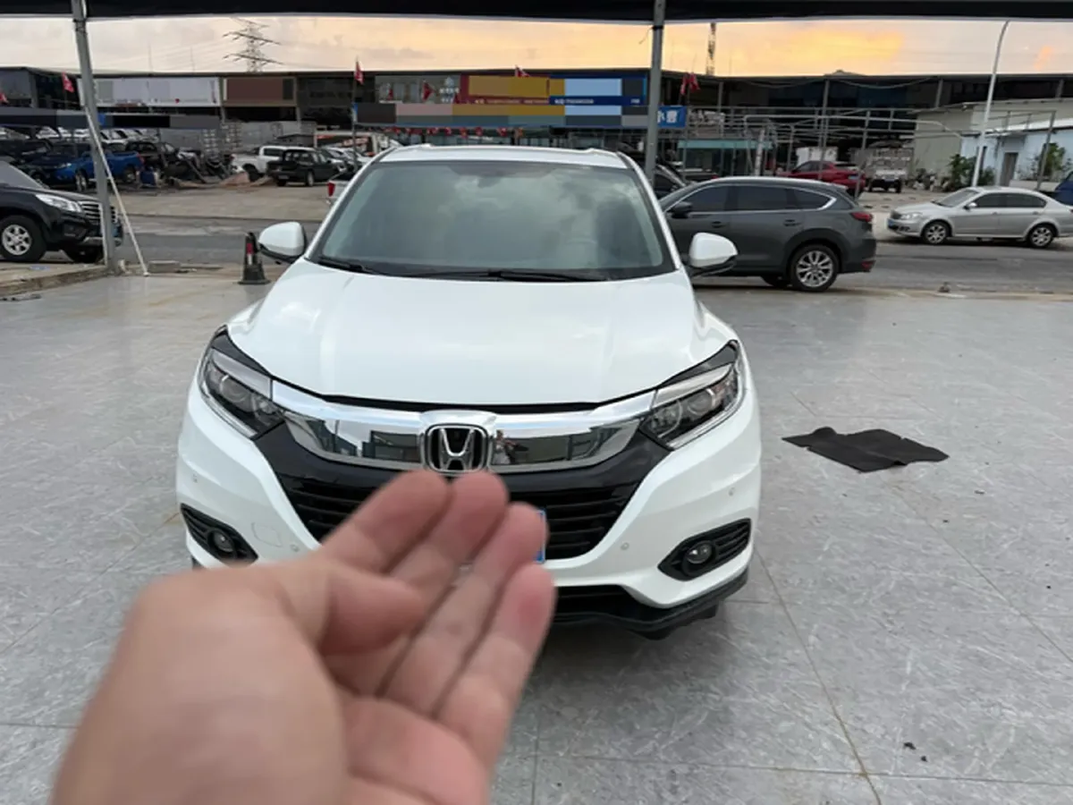 2019 Honda Vezel 1.5T 177HP L4 CVT,autocango,china used car exporter,china ev exporter,chinese used car exporter,chinese used ev exporter