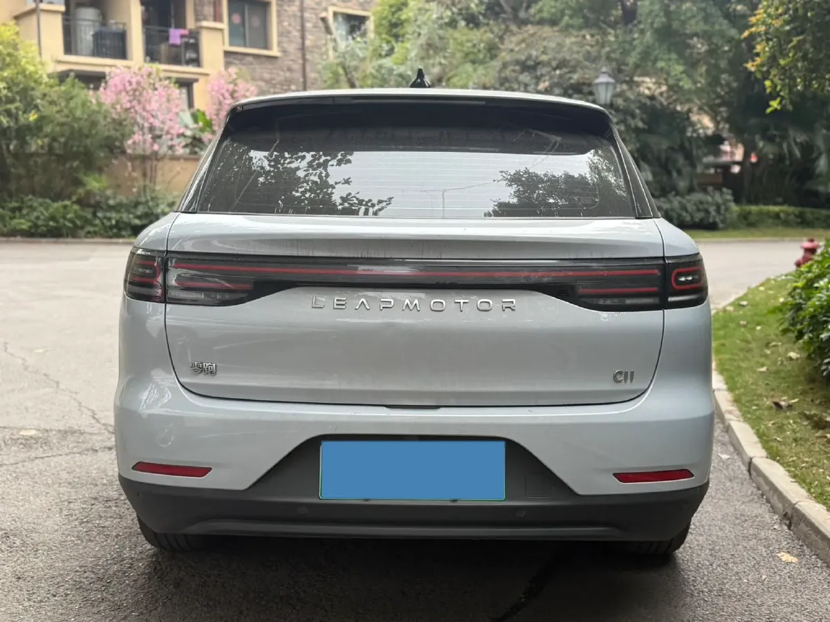 2023 Leapmotor C11 Range Extended 131HP REEV 30.1KWH,autocango,china used car exporter,china ev exporter,chinese used car exporter,chinese used ev exporter