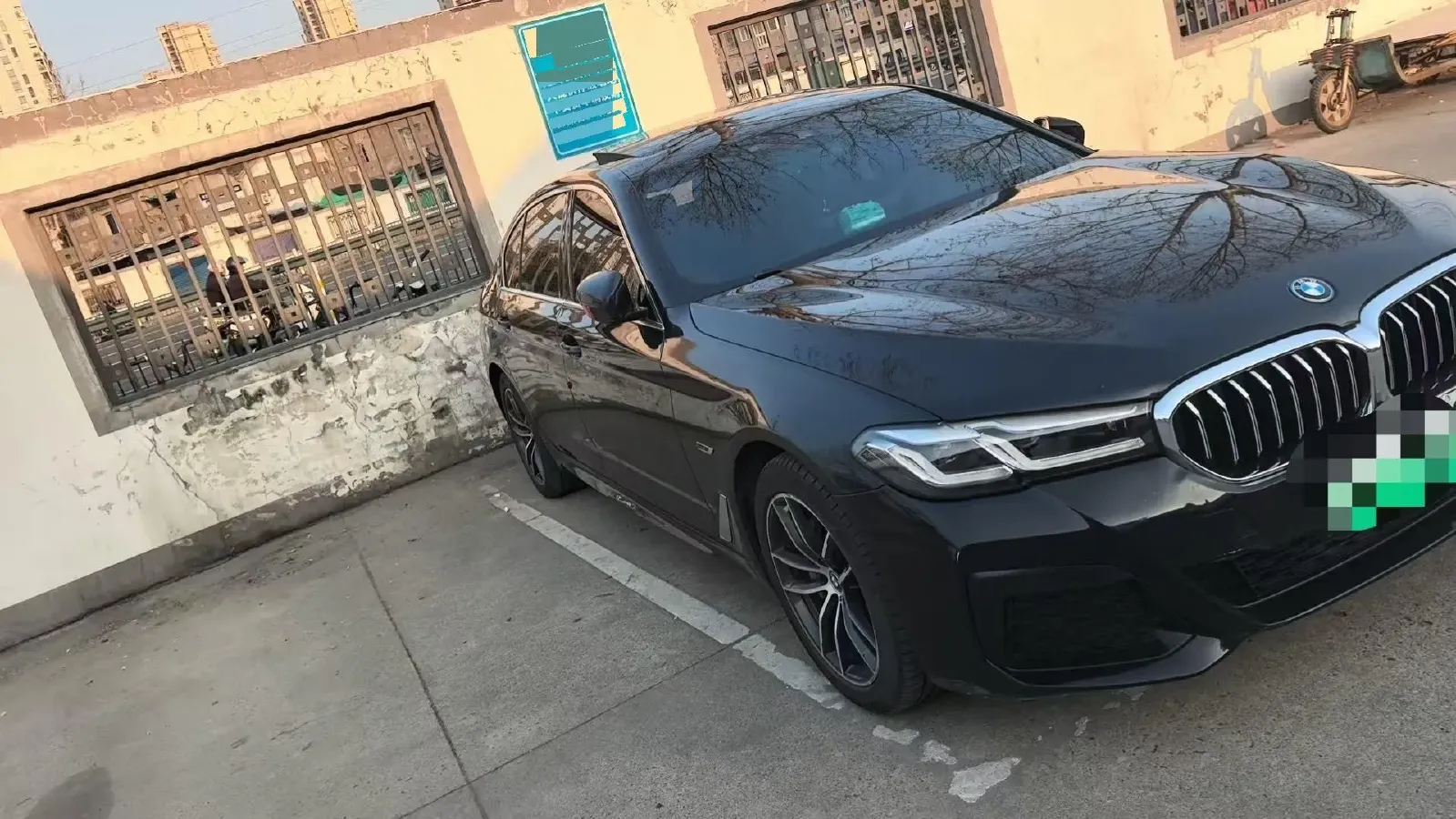 2022 BMW 5 Series 2.0T 184HP L4 8AT PHEV 17.7KWH,autocango,china used car exporter,china ev exporter,chinese used car exporter,chinese used ev exporter