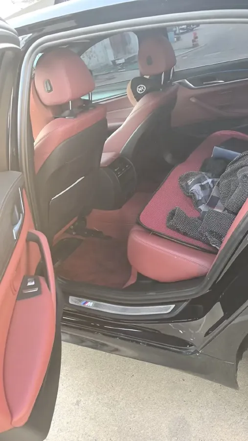 2022 BMW 5 Series 2.0T 184HP L4 8AT PHEV 17.7KWH,autocango,china used car exporter,china ev exporter,chinese used car exporter,chinese used ev exporter