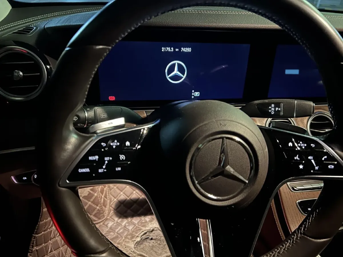 2021 Mercedes-Benz E Class 2.0T 197HP L4 9AT,autocango,china used car exporter,china ev exporter,chinese used car exporter,chinese used ev exporter