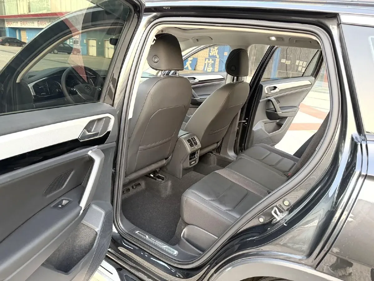2021 Volkswagen Tayron 1.4T 150HP L4 7DCT,autocango,china used car exporter,china ev exporter,chinese used car exporter,chinese used ev exporter
