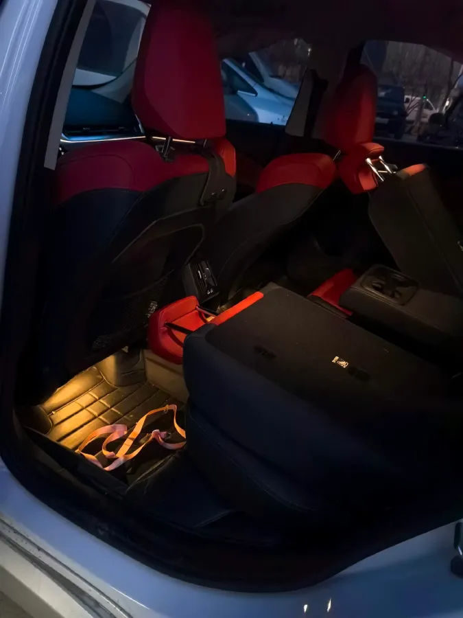 2024 BMW X1 2.0T 204HP L4 7DCT,autocango,china used car exporter,china ev exporter,chinese used car exporter,chinese used ev exporter