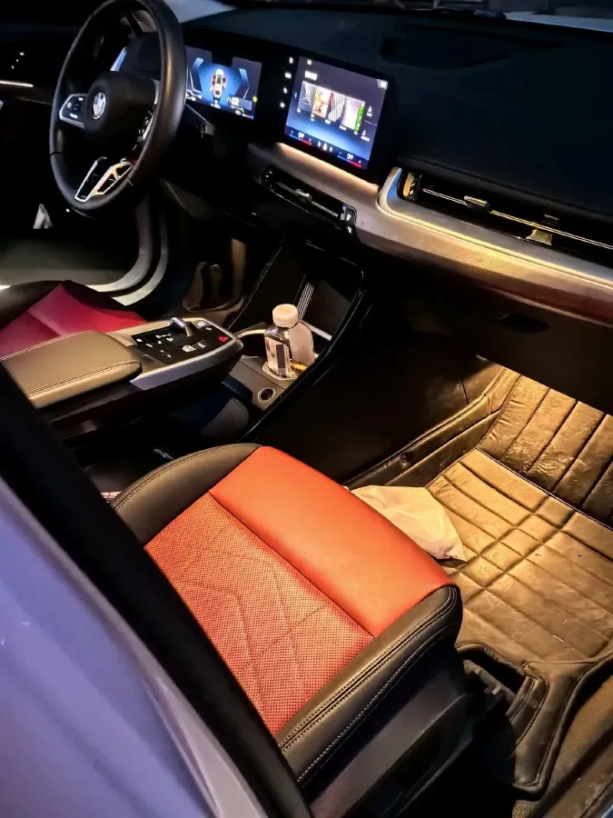 2024 BMW X1 2.0T 204HP L4 7DCT,autocango,china used car exporter,china ev exporter,chinese used car exporter,chinese used ev exporter