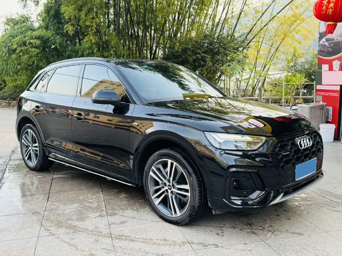 2023 Audi Q5L 2.0T 190HP L4 7DCT,autocango,china used car exporter,china ev exporter,chinese used car exporter,chinese used ev exporter
