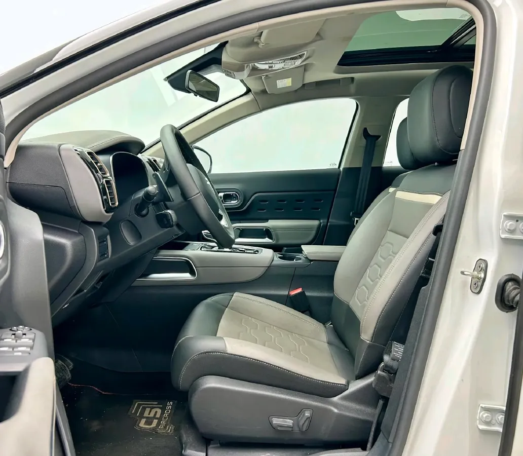 2021 Citroen C5 Aircross 1.6T 170HP L4 8AT,autocango,china used car exporter,china ev exporter,chinese used car exporter,chinese used ev exporter