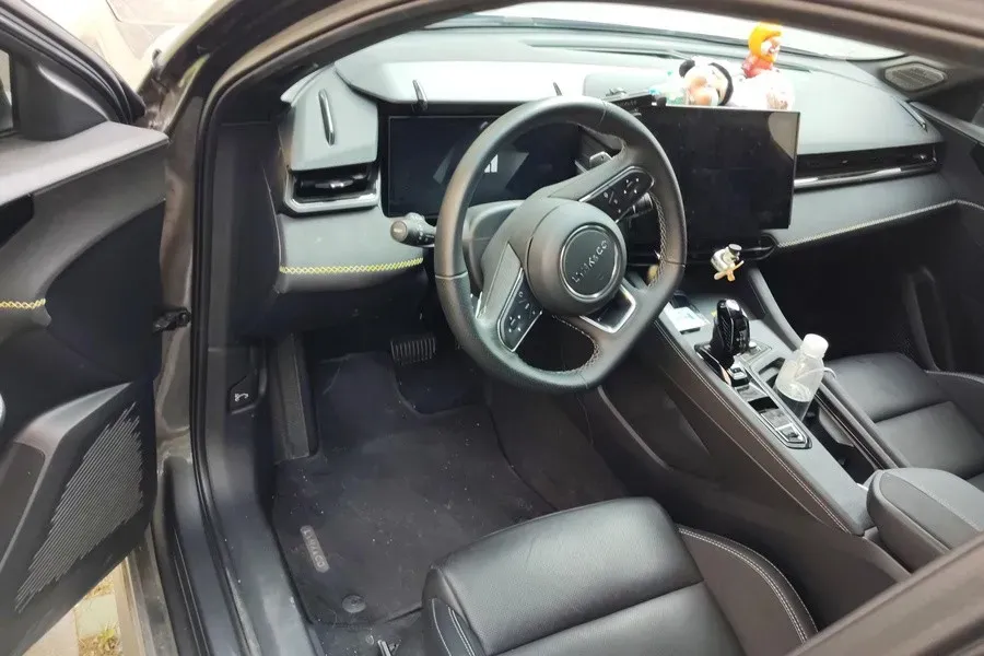 2023 MAXUS G50 1.5T 181HP L4 7DCT,autocango,china used car exporter,china ev exporter,chinese used car exporter,chinese used ev exporter