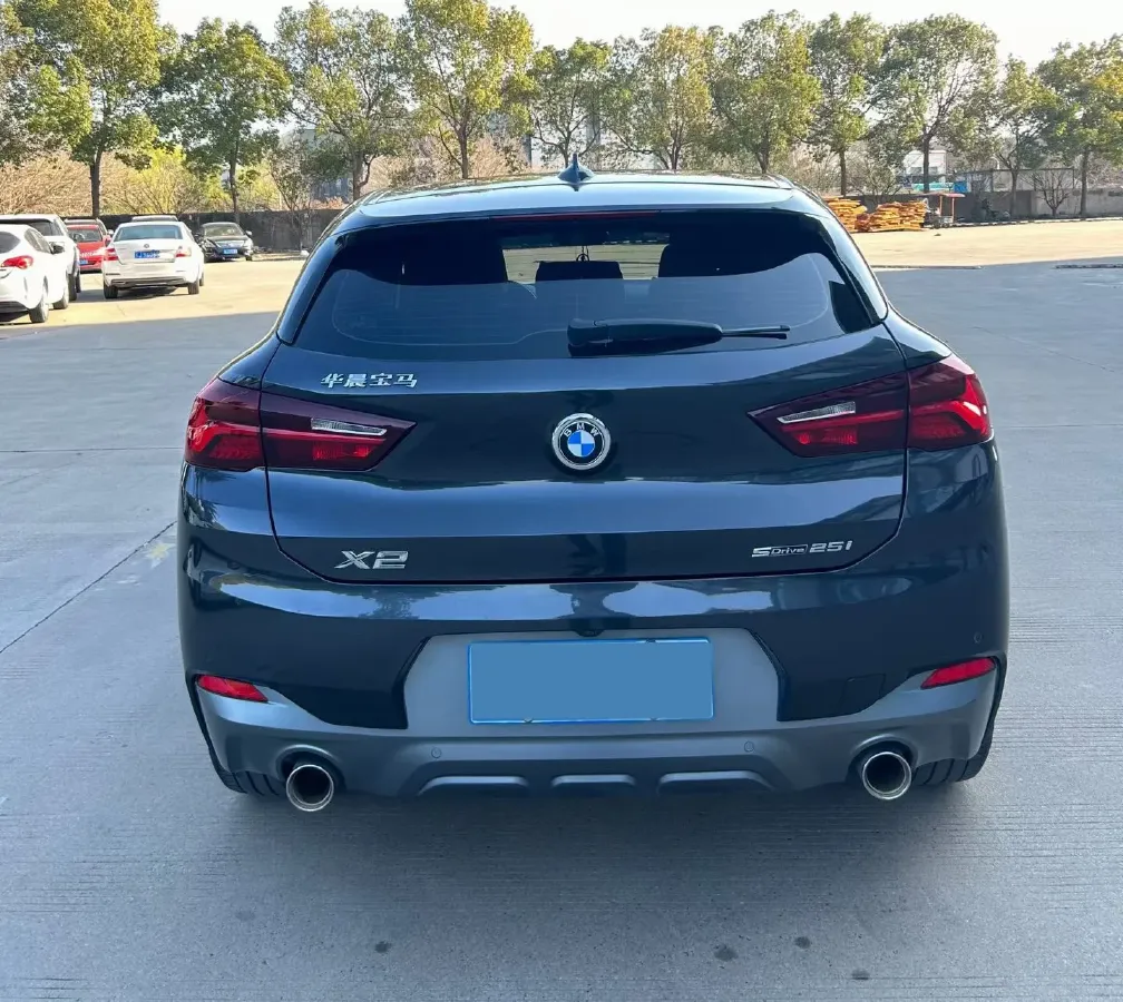 2022 BMW X2 2.0T 192HP L4 7DCT,autocango,china used car exporter,china ev exporter,chinese used car exporter,chinese used ev exporter