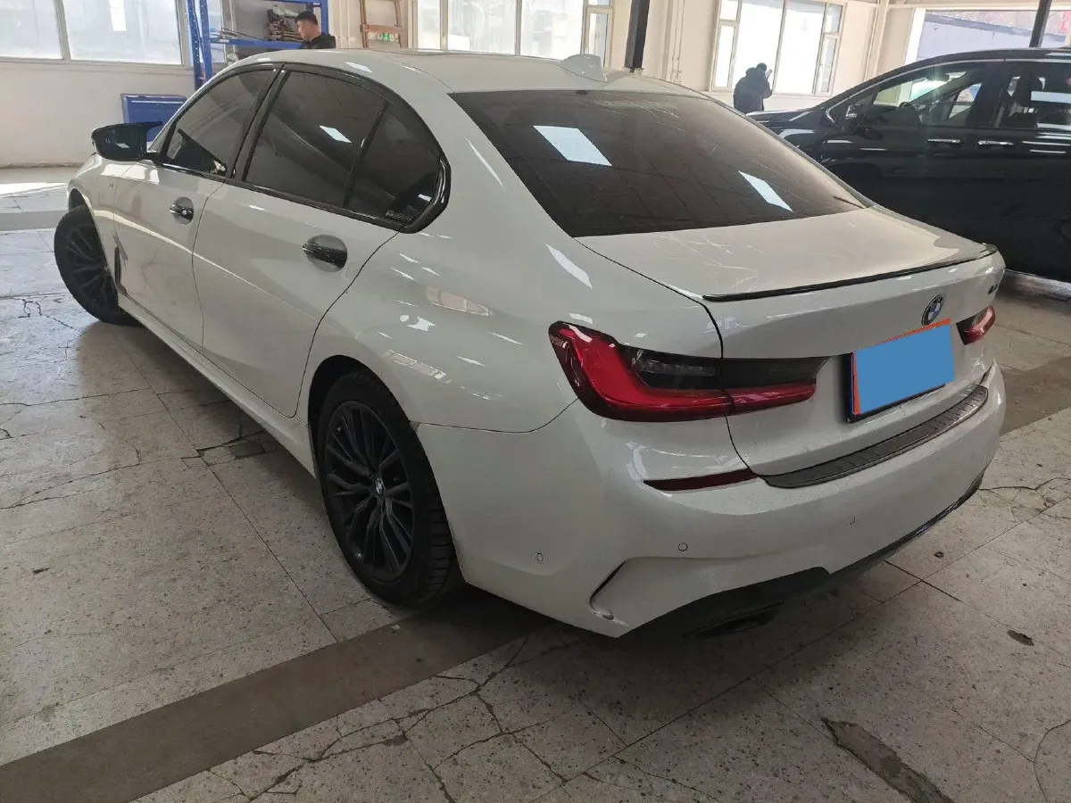 2020 BMW 3 Series 2.0T 184HP L4 8AT,autocango,china used car exporter,china ev exporter,chinese used car exporter,chinese used ev exporter
