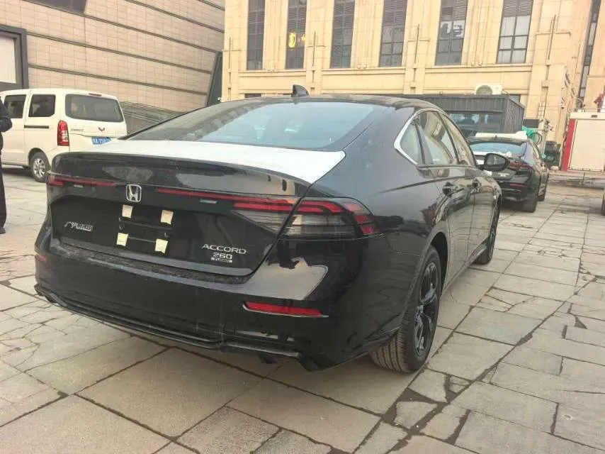 2025 Honda Accord 1.5T 192HP L4 CVT,autocango,china used car exporter,china ev exporter,chinese used car exporter,chinese used ev exporter