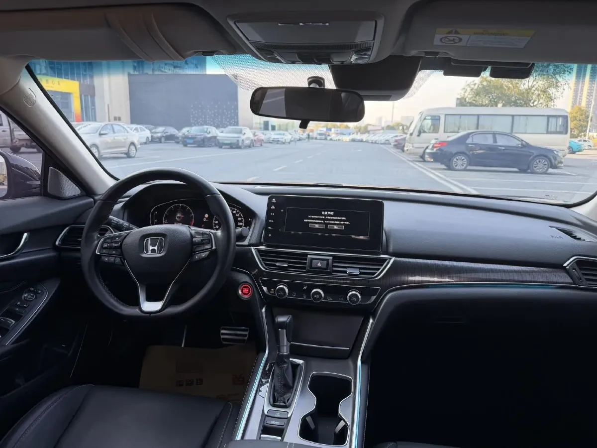 2022 Honda Accord 1.5T 194HP L4 CVT,autocango,china used car exporter,china ev exporter,chinese used car exporter,chinese used ev exporter