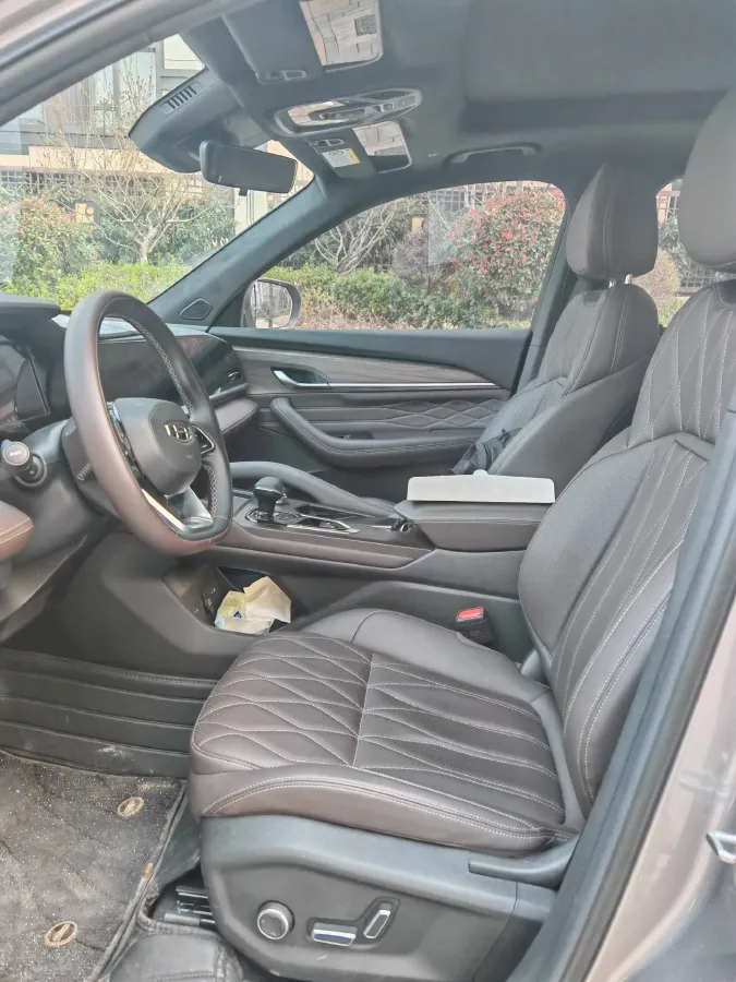 2025 Geely Monjaro 2.0T 238HP L4 8AT,autocango,china used car exporter,china ev exporter,chinese used car exporter,chinese used ev exporter