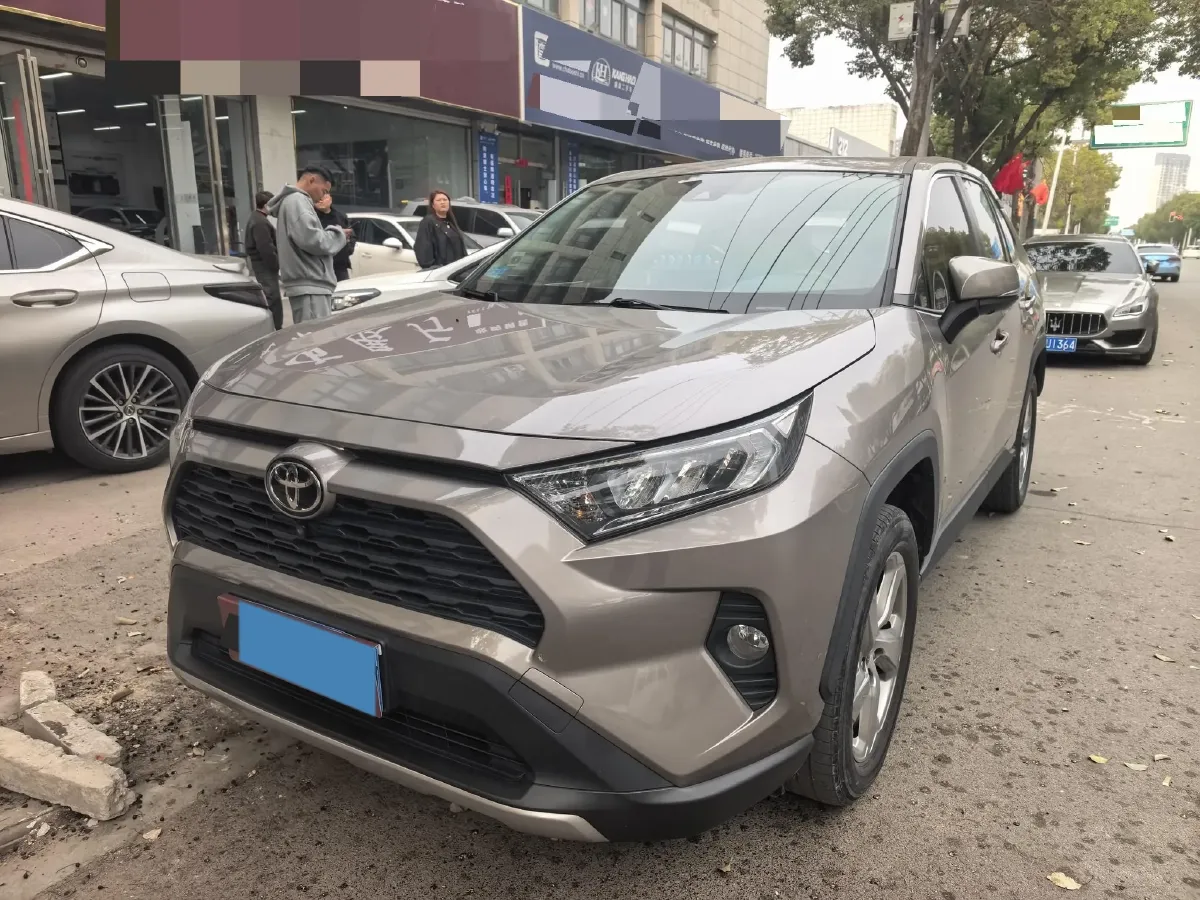 2021 Toyota RAV4 2.0L 171HP L4 CVT,autocango,china used car exporter,china ev exporter,chinese used car exporter,chinese used ev exporter